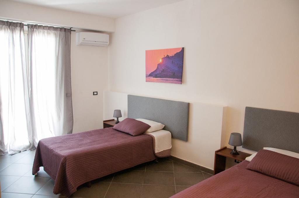 B&B La Scala Realmonte Szoba fotó