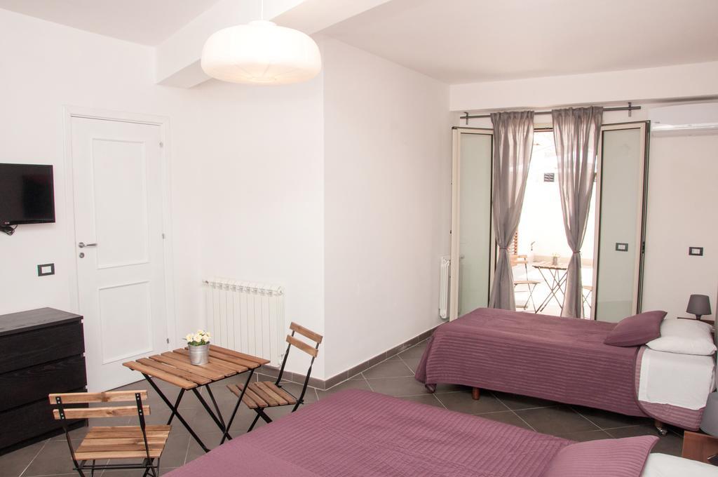 B&B La Scala Realmonte Szoba fotó